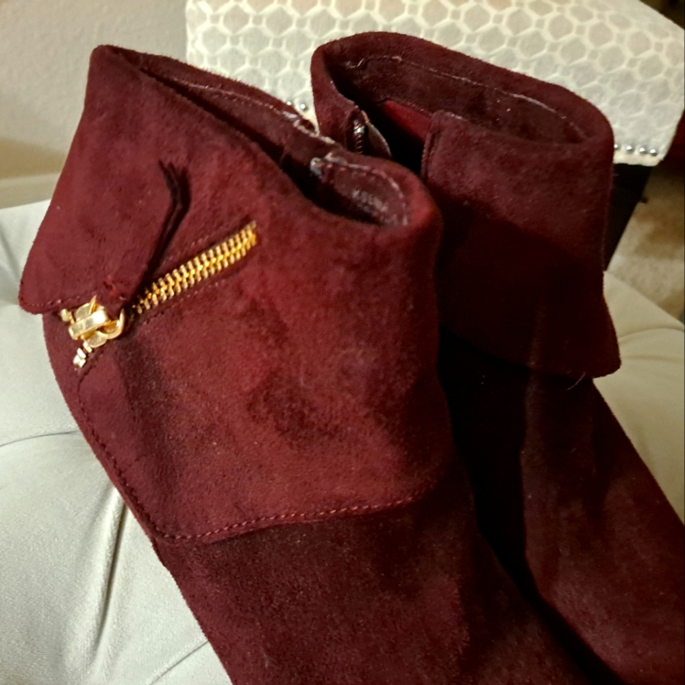 Maroon zip booties